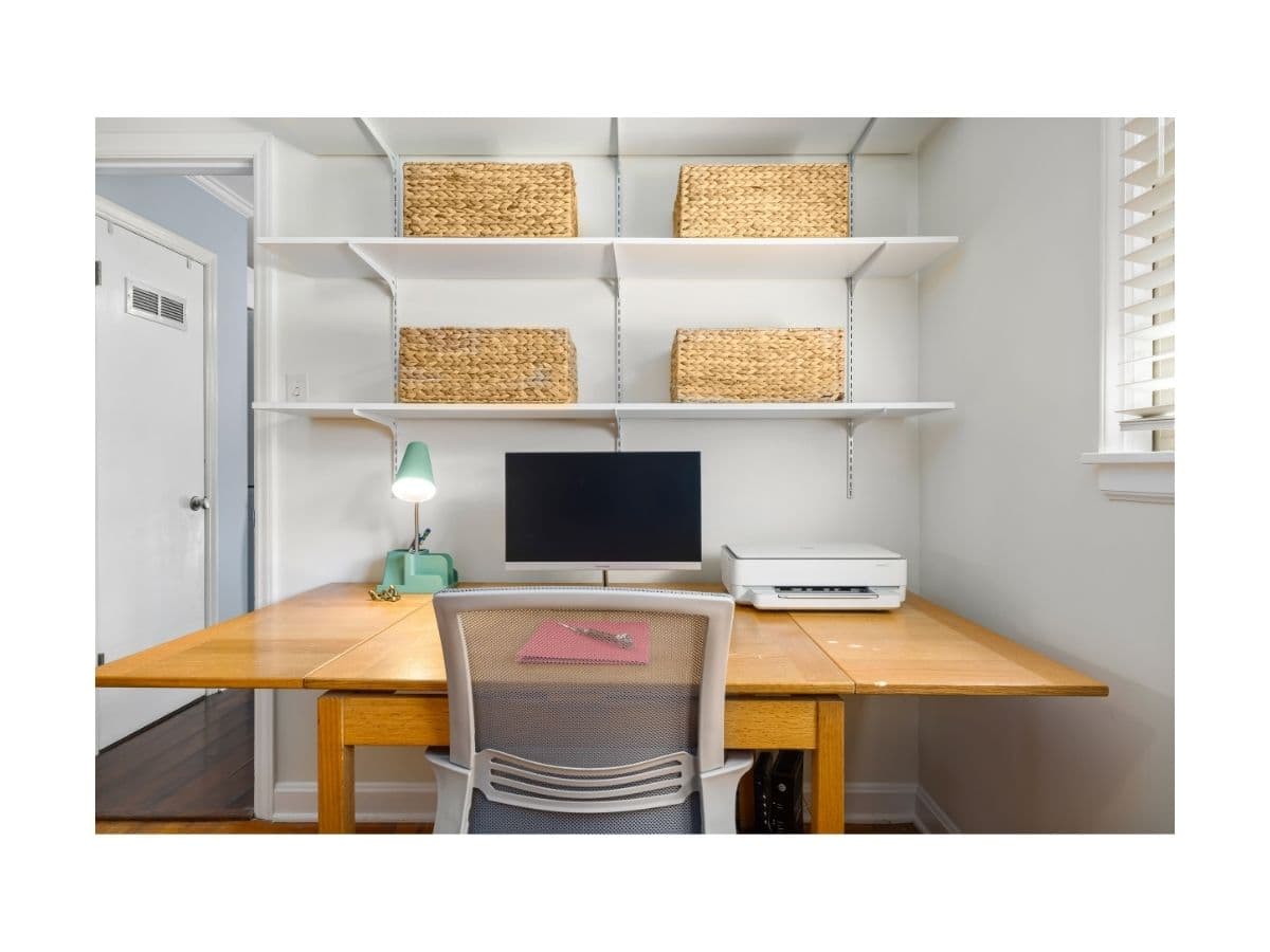 Studio Home Office